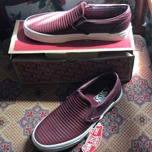 Slip on Vans size 9 NEW